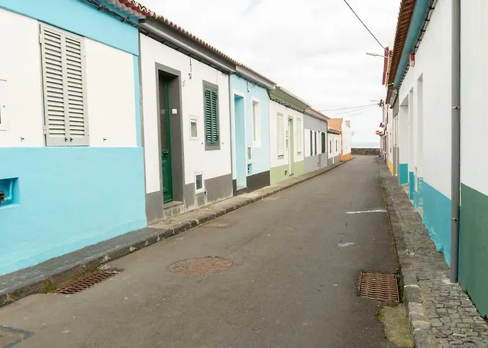 Casa Piscinas Naturais Вилла