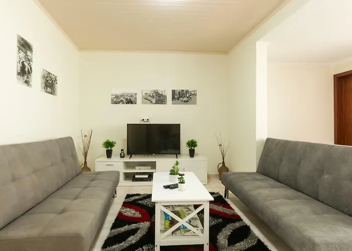 Casa Piscinas Naturais Вилла