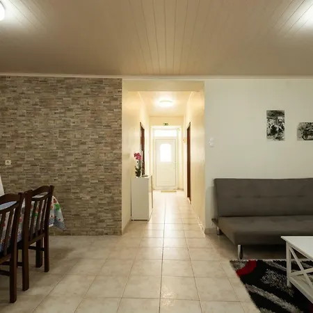 Casa Piscinas Naturais Villa Ribeira Grande