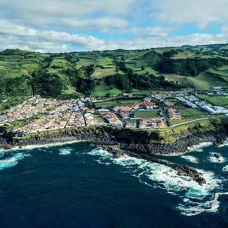 Casa Piscinas Naturais Villa
